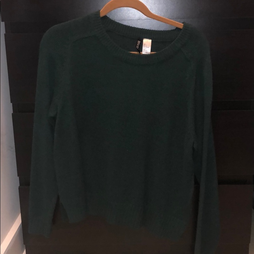 Forest green sweater